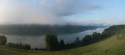 Archiv Foto Webcam Wallersee: Blick auf Neumarkt die Ostbucht 05:00