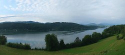Archiv Foto Webcam Wallersee: Blick auf Neumarkt die Ostbucht 06:00