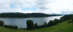 Archiv Foto Webcam Wallersee: Blick auf Neumarkt die Ostbucht 15:00