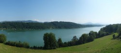 Archiv Foto Webcam Wallersee: Blick auf Neumarkt die Ostbucht 15:00