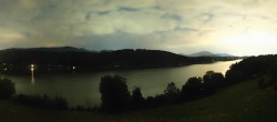 Archiv Foto Webcam Wallersee: Blick auf Neumarkt die Ostbucht 01:00