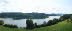 Archiv Foto Webcam Wallersee: Blick auf Neumarkt die Ostbucht 11:00