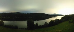 Archiv Foto Webcam Wallersee: Blick auf Neumarkt die Ostbucht 23:00