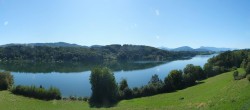 Archiv Foto Webcam Wallersee: Blick auf Neumarkt die Ostbucht 11:00