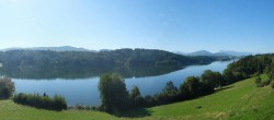 Archiv Foto Webcam Wallersee: Blick auf Neumarkt die Ostbucht 09:00