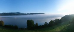 Archiv Foto Webcam Wallersee: Blick auf Neumarkt die Ostbucht 01:00
