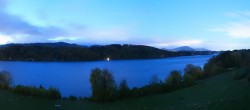 Archiv Foto Webcam Wallersee: Blick auf Neumarkt die Ostbucht 05:00