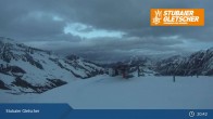 Archived image Webcam Stubai Glacier - View Top Station Murmele 02:00