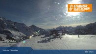 Archiv Foto Webcam Stubaier Gletscher: Aublick Bergstation Murmele 06:00