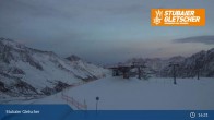 Archiv Foto Webcam Stubaier Gletscher: Aublick Bergstation Murmele 00:00