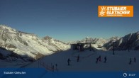 Archived image Webcam Stubai Glacier - View Top Station Murmele 14:00