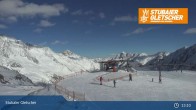 Archiv Foto Webcam Stubaier Gletscher: Aublick Bergstation Murmele 12:00