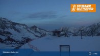 Archiv Foto Webcam Stubaier Gletscher: Aublick Bergstation Murmele 08:00