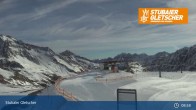 Archiv Foto Webcam Stubaier Gletscher: Aublick Bergstation Murmele 08:00