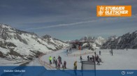 Archived image Webcam Stubai Glacier - View Top Station Murmele 12:00