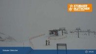 Archived image Webcam Stubai Glacier - View Top Station Murmele 08:00