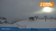 Archived image Webcam Stubai Glacier - View Top Station Murmele 06:00