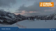 Archiv Foto Webcam Stubaier Gletscher: Aublick Bergstation Murmele 02:00
