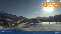 Archived image Webcam Stubai Glacier - View Top Station Murmele 06:00