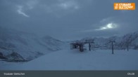 Archiv Foto Webcam Stubaier Gletscher: Aublick Bergstation Murmele 04:00