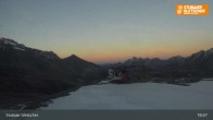 Archiv Foto Webcam Stubaier Gletscher: Aublick Bergstation Murmele 18:00