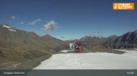 Archived image Webcam Stubai Glacier - View Top Station Murmele 14:00
