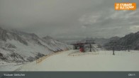 Archived image Webcam Stubai Glacier - View Top Station Murmele 08:00