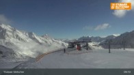 Archived image Webcam Stubai Glacier - View Top Station Murmele 03:00