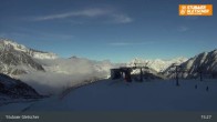 Archived image Webcam Stubai Glacier - View Top Station Murmele 09:00