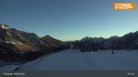 Archiv Foto Webcam Stubaier Gletscher: Aublick Bergstation Murmele 07:00