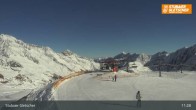 Archived image Webcam Stubai Glacier - View Top Station Murmele 10:00