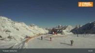 Archived image Webcam Stubai Glacier - View Top Station Murmele 12:00