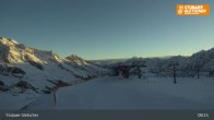 Archiv Foto Webcam Stubaier Gletscher: Aublick Bergstation Murmele 07:00