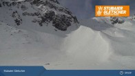 Archived image Webcam Stubai Glacier - View Fernau Station 08:00