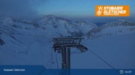 Archived image Webcam Stubai Glacier - View Fernau Station 02:00