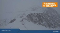 Archived image Webcam Stubai Glacier - View Fernau Station 07:00