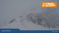 Archiv Foto Webcam Stubaier Gletscher: Ausblick Fernau Bergstation 10:00