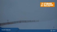 Archiv Foto Webcam Stubaier Gletscher: Ausblick Fernau Bergstation 02:00