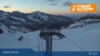 Archiv Foto Webcam Stubaier Gletscher: Ausblick Fernau Bergstation 02:00