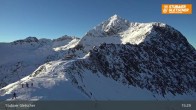 Archived image Webcam Stubai Glacier - View Fernau Station 09:00