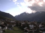 Archiv Foto Webcam Grächen: Ferienwohnungen Soldanella 17:00