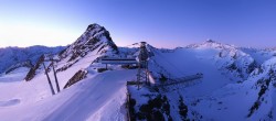 Archived image Webcam Sölden - Tiefenbach Glacier View Top Station 06:00