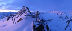 Archiv Foto Webcam Sölden - Tiefenbachgletscher Berg 05:00