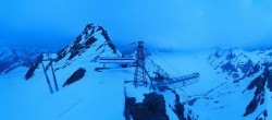 Archived image Webcam Sölden - Tiefenbach Glacier View Top Station 03:00