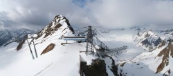 Archived image Webcam Sölden - Tiefenbach Glacier View Top Station 07:00