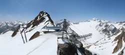 Archived image Webcam Sölden - Tiefenbach Glacier View Top Station 06:00