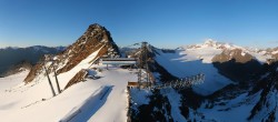 Archiv Foto Webcam Sölden - Tiefenbachgletscher Berg 05:00