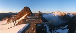 Archiv Foto Webcam Sölden - Tiefenbachgletscher Berg 05:00