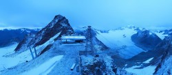 Archiv Foto Webcam Sölden - Tiefenbachgletscher Berg 05:00