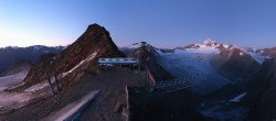 Archiv Foto Webcam Sölden - Tiefenbachgletscher Berg 05:00